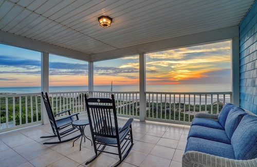 Vilano Beach House | Large Luxury BEACHFRONT home on Vilano Beach with hot tub and pool!
