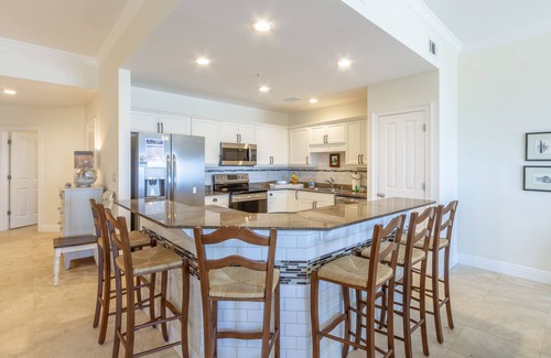 Seagrove Beach Condo | Legacy 202 - Newly Renovated Gulf Front Condo With Community Pool And 2 Bikes