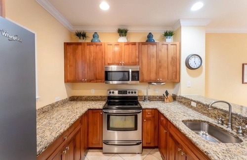 Indigo Reef Marina Homes House | Lionfish Lodge~ Waterfront Unit, 31` Boat Slip!