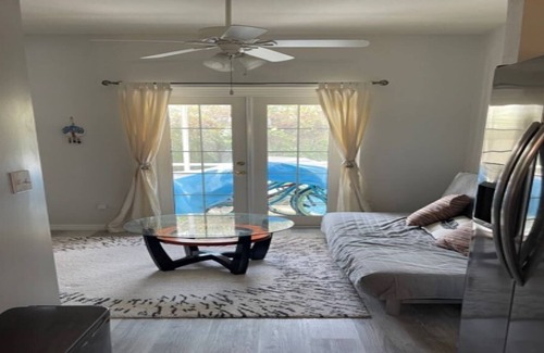 Pelican Bay Condo | Live and play at Pelican Bay! Private beach & tennis Close to Artis & Mercato!