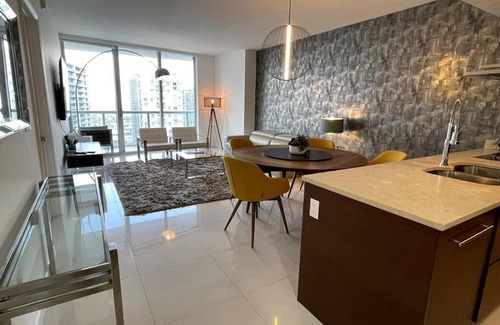 Downtown Miami Apartment | Lovely 1 Bedroom with bay view