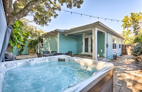Vilano Beach House | Lovely Coastal Getaway Walk to Vilano Beach!