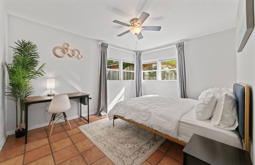 Victoria Park Condo | Lovely Condo with Private Yard and BBQ