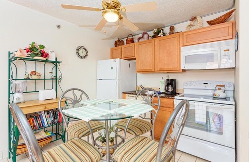 Fort Myers Beach Apartment | Lovers Key Beach Club PH4, 1 Bedroom, Heated Pool, Sleeps 4, Penthouse