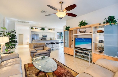 Central Naples House | Luxurious 4 bedroom 3 bath private pool home with gorgeous lake views!
