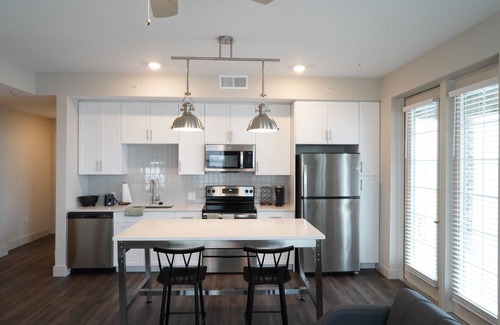 Fort Myers Apartment | Luxury 3-bedroom apartment with amazing amenities near downtown Ft. Myers