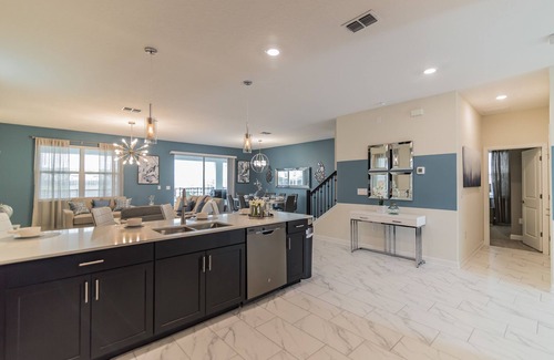 Four Corners House | Luxury 9 bd/5 Bath with private Pool and Spa Home 157