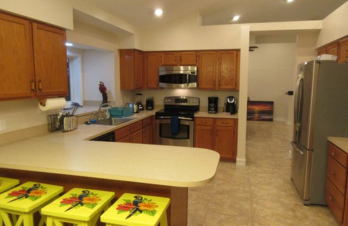 Marco Island House | MARCO ISLAND - ONE BLOCK TO TIGERTAIL BEACH PARK. 5 BDRM/4 BATH, POOL, HOT TUB