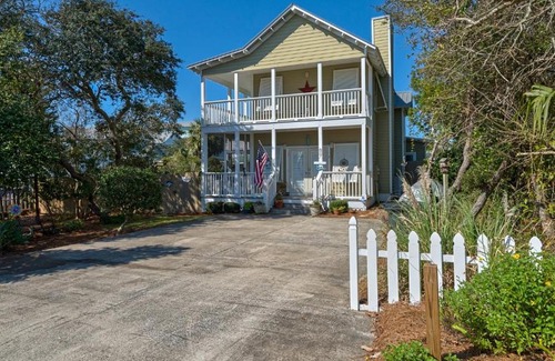 Seacrest House | Mermaid Crossing