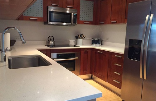 South Pointe Condo | Miami Beach Luxury Condo On South Beach (Suite 303)