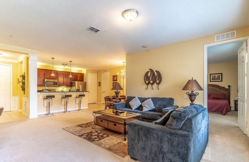 Florida Central Atlantic Coast Condo | Minutes to everything. Desirable Ground Floor Condo in Vista Cay |Lanai |Across from Epic Universe