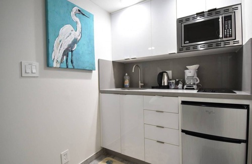 Hollywood Apartment | Modern Deluxe Loft Hollywood Beach Unit # 8