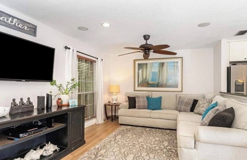 Indian Harbour Beach House | Modern Home with a Private lap pool - 3 Blocks to a Gorgeous Beach!