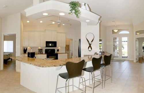 Pelican House | Modern luxury villa, south-facing, boat (optional),rental prices incl. 11.5% tax