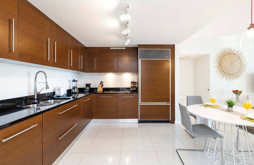 Downtown Miami Apartment | MVR - Where Views Meet Vibes in Miami