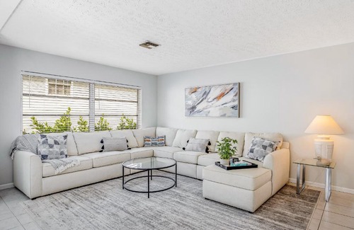 Naples Park House | Naples Beachwalk