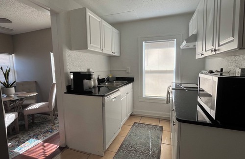 Historic Uptown Apartment | NEW! 3 Bedroom Apartment near Downtown St. Petersburg