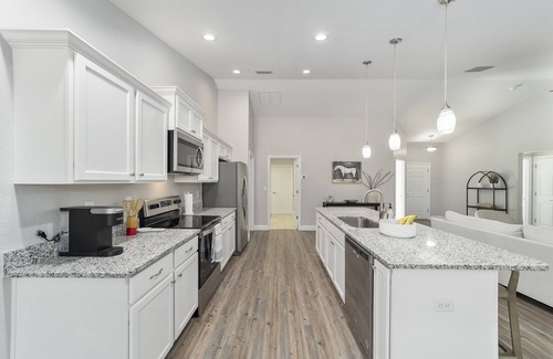 Ocala House | NEW Build-12min WEC Horses, 17min FAST, 42min Silver Springs State Park. 4beds.