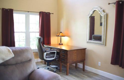 Ridgewood Lakes House | NEW Disney World Villa 4BR, Private Pool Fam Retreat