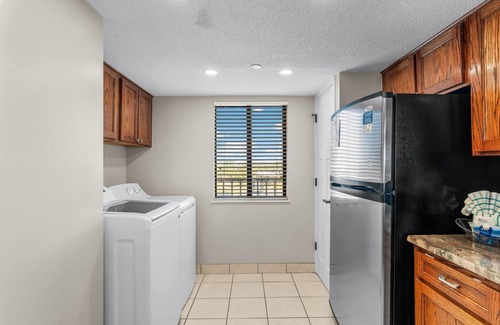 Lower Grand Lagoon Condo | New Floors in 2025! 3BR Gulf-Front near St Andrews Park