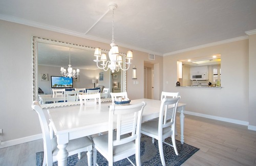 Beachview Country Club Estates Condo | Newly Decorated Three Bedroom Condo - Sundial Q205
