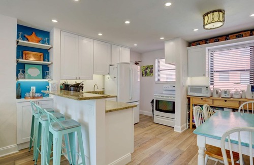 St. Pete Beach Condo | Newly Remodeled Poolside Condo with Gorgeous Ocean-Front View - Sleeps 8