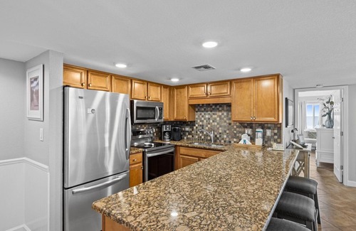 Holiday Isle Condo | Newly updated, Beachfront Condo with breathtaking views (304)