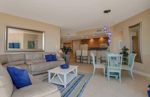 Cape Harbour Condo | North facing luxury 3/2 condo overlooking the marina