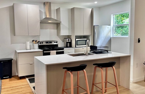 Coral Way House | Oasis centrally located minutes from Brickell, Coral Gables, South beach