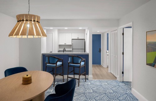 Wesley Chapel Apartment | Oasis of Greens & Courts | Car-Free, Quiet Resort