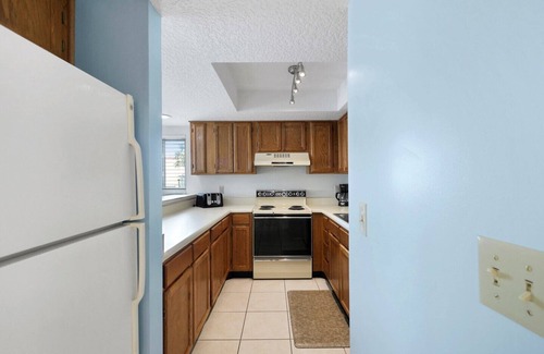 St. Augustine Beach Condo | Ocean Villas 1: 3 bedroom 2 bath ground floor condo with 2 pools (1 heated) and