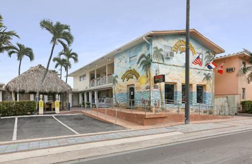 Hollywood Hotel | Ocean Villas