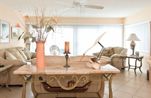 Crescent Beach Condo | Oceanfront 2 Bedroom Townhouse Summerhouse Unit 412