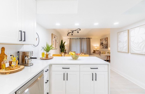 Horton Shores Condo | Oceanfront: Beautiful NSB Spot by Flagler
