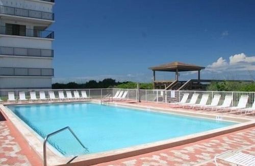 Hutchinson Island South Condo | Oceanfront, beautiful panoramic 5th floor view. Minimum of one month rental.