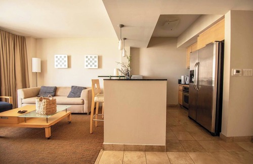 Sunny Isles Beach Condo | Oceanfront Condominium with Breathtaking Views and Beach Access