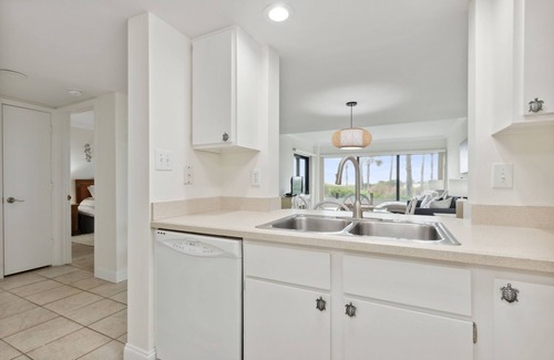 Amelia City Condo | Oceanfront Condo - 2 pools - Private Patio - Short walk to The Ritz Carlton