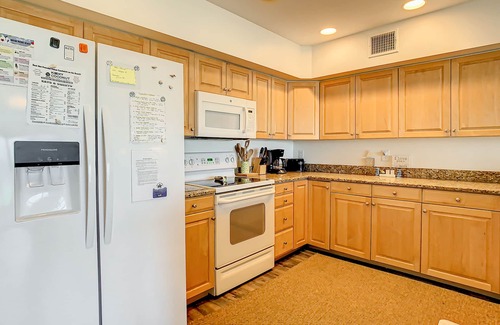 Independence Square Condo | Oceanside Condominium 205- Stunning beach front Condo!