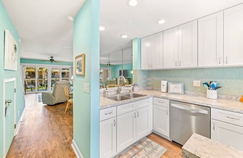 Butler Beach Condo | OCEANVIEW Fully Renovated Townhouse ☼ 2 Large Balconies with Outstanding Views!
