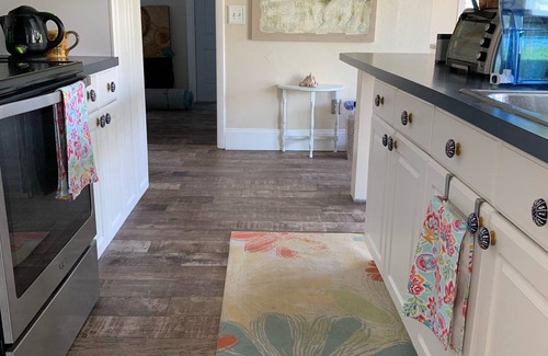 Central Naples House | One-bedroom Pool Home Kitchen Share with PRIVACY and Coastal Vibes
