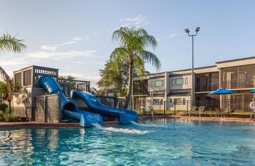 West Kissimmee Apartment | Orbit One Vacation Villas 2BR Suite, SATURDAY Check-In