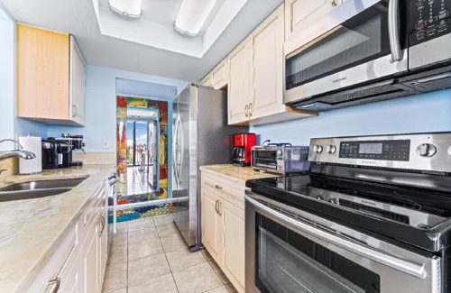 Siesta Key Apartment | Our House at the Beach 502E By Beachside Management