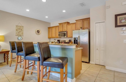 West Kissimmee House | Paradise Palms Resort 4 Bedroom Private Pool Townhome