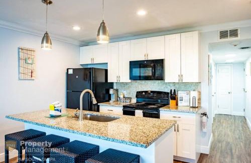 Rocky Point House | Paradise Point