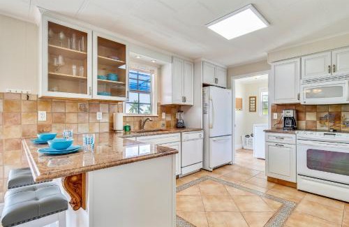Marathon House | Patricia Lane Paradise
