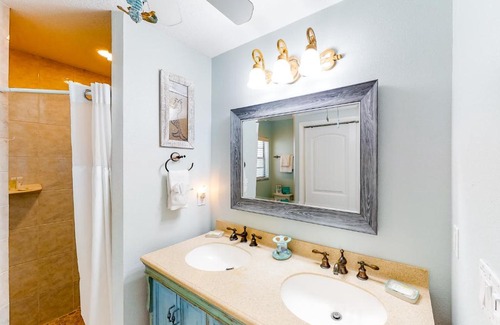 Holmes Beach House | Peaceful Holmes
