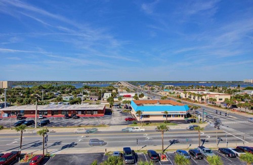 Daytona Beach Shores House | Pirates Cove Condo Unit #717