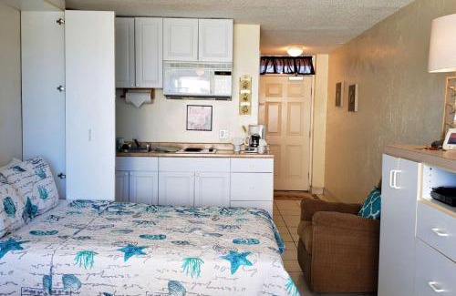 Daytona Beach Shores House | Pirates Cove Condo Unit #602