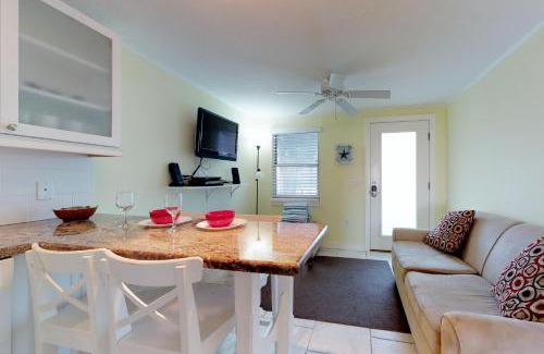 Holmes Beach Villa | Playa Casanas