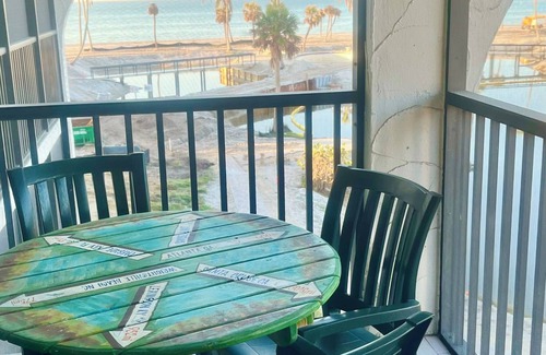 Sanibel Condo | Pointe Santo Gulf View Fully Remodeled Available Thanksgiving Week Veteran Rates